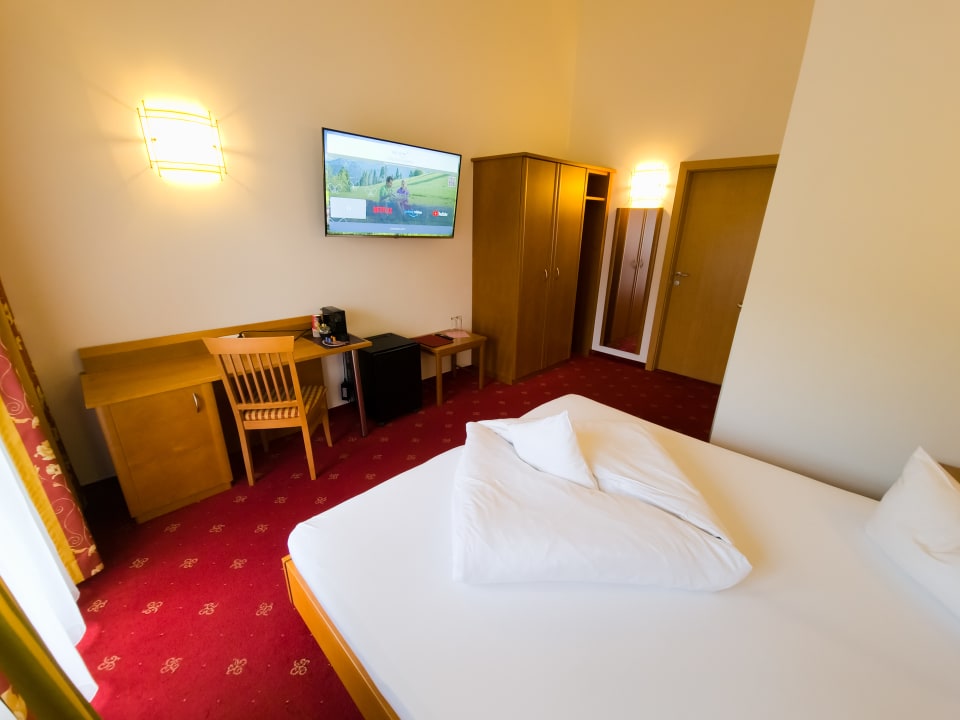 Zimmer Garni Hotel - Das Alpin Kaiserzeit