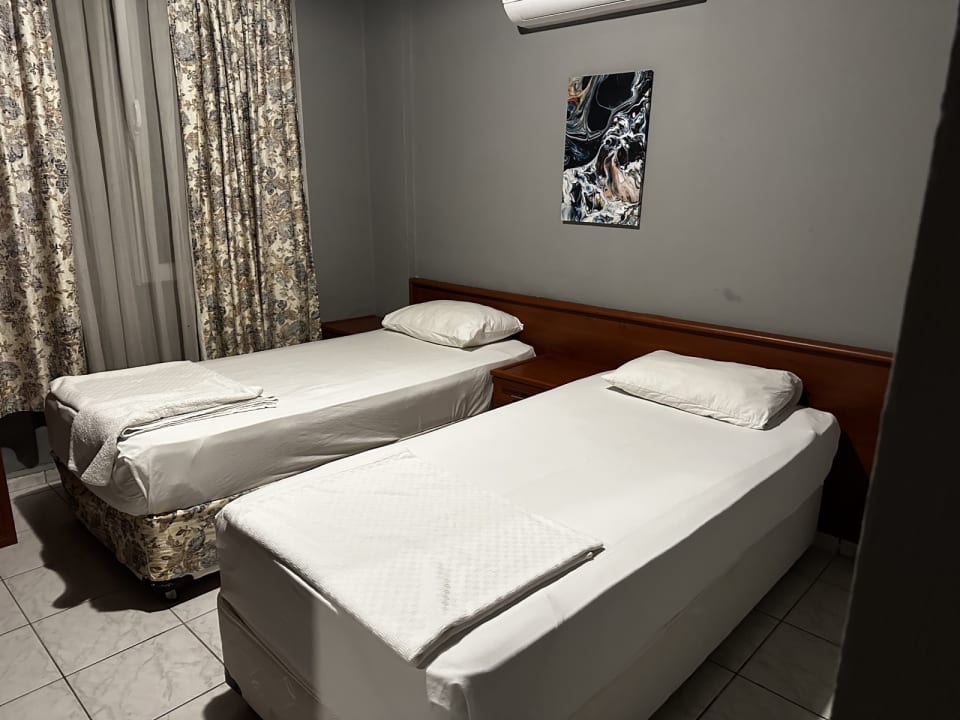 Zimmer The S Apt & Suites Hotel