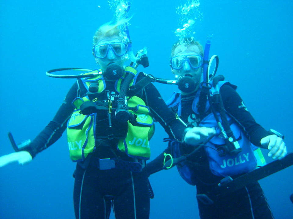 1 Tauchgang nach dem bestehen das Tauchscheins NH Collection Maldives Reethi Resort