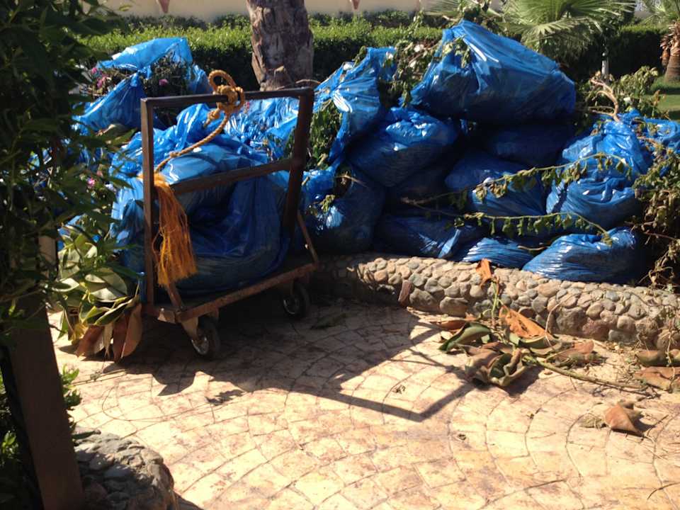 Der Müllplatz Riviera Aqua Park Resort