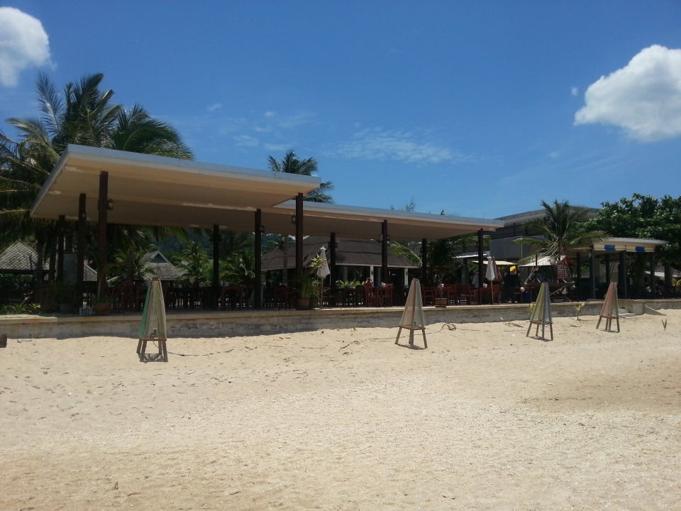 Restaurant vom Strand aus gesehen  Hotel Nakara Long Beach Resort