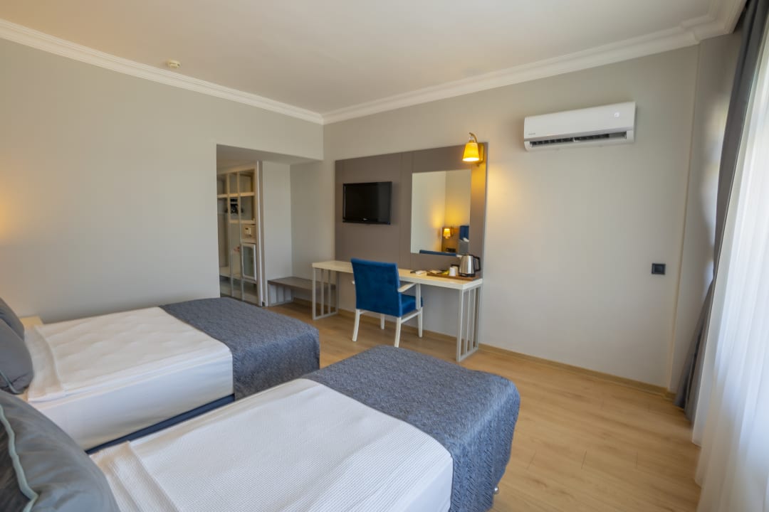 Zimmer Armas Bella Sun