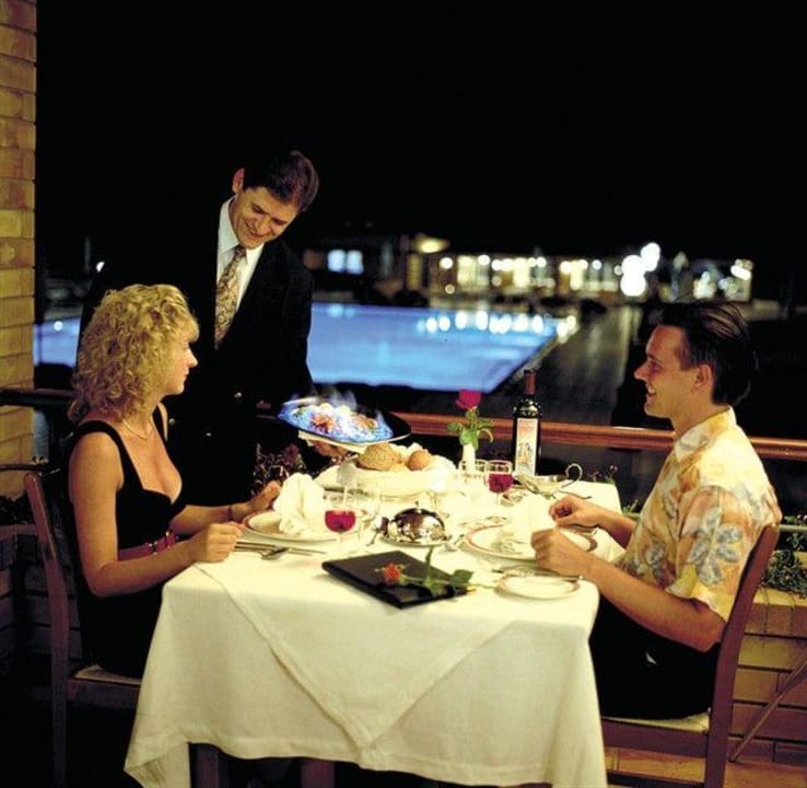 Restaurant/Buffet Bella Beach Hotel