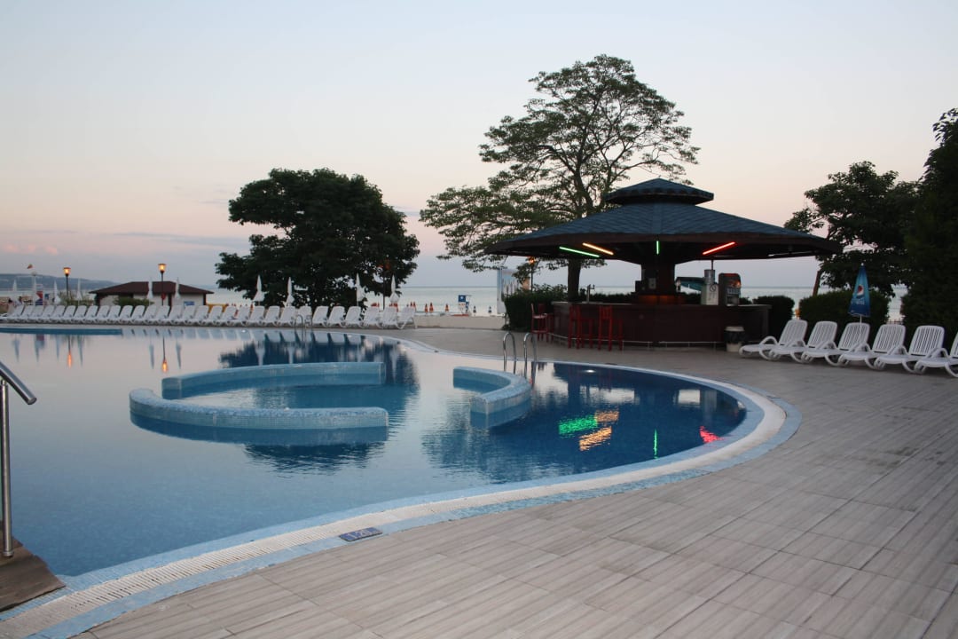 Einer von beiden Pools  Kaliakra Beach