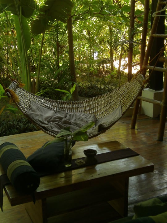 Terasse des Zimmer mit Ausblick ins Grüne  Buena Vida Resort & Spa