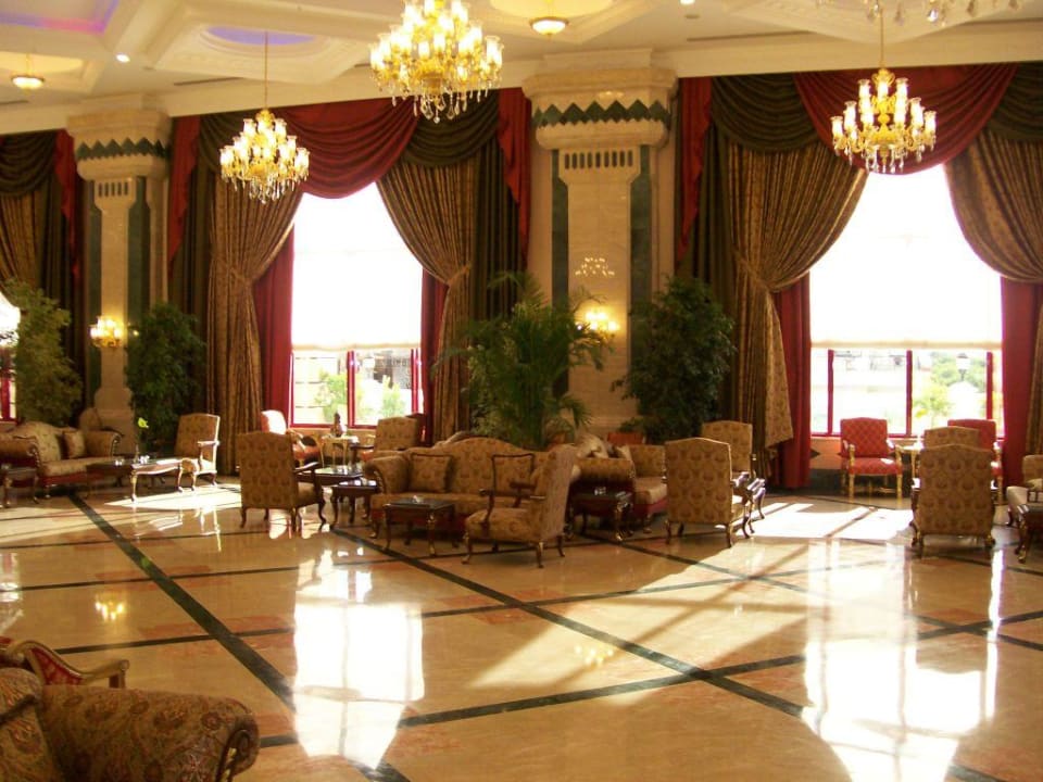Hotellobby 2 Hotel Club Sera