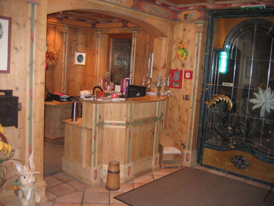 Empfang Hotel Edelweiss Schlössl