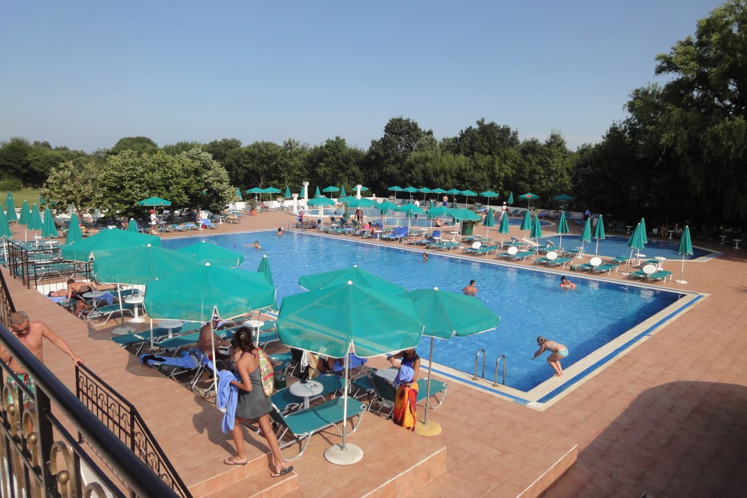 Ruhepoolanlage (2 große und 2 kleine) Duni Royal Holiday Village