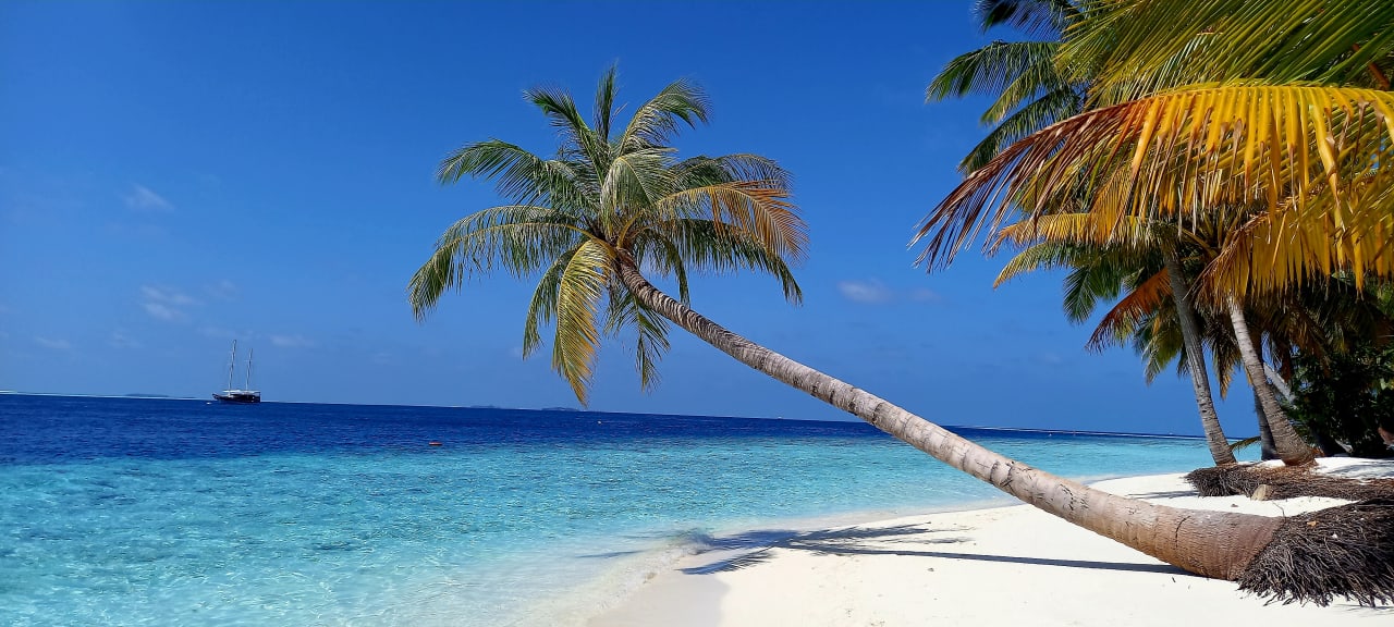 Strand Vilamendhoo Island Resort & Spa