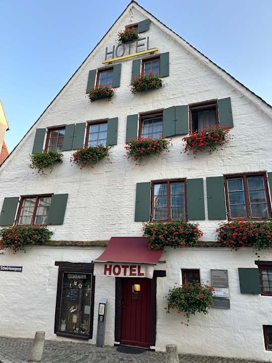Außenansicht Hotel Schiefes Haus