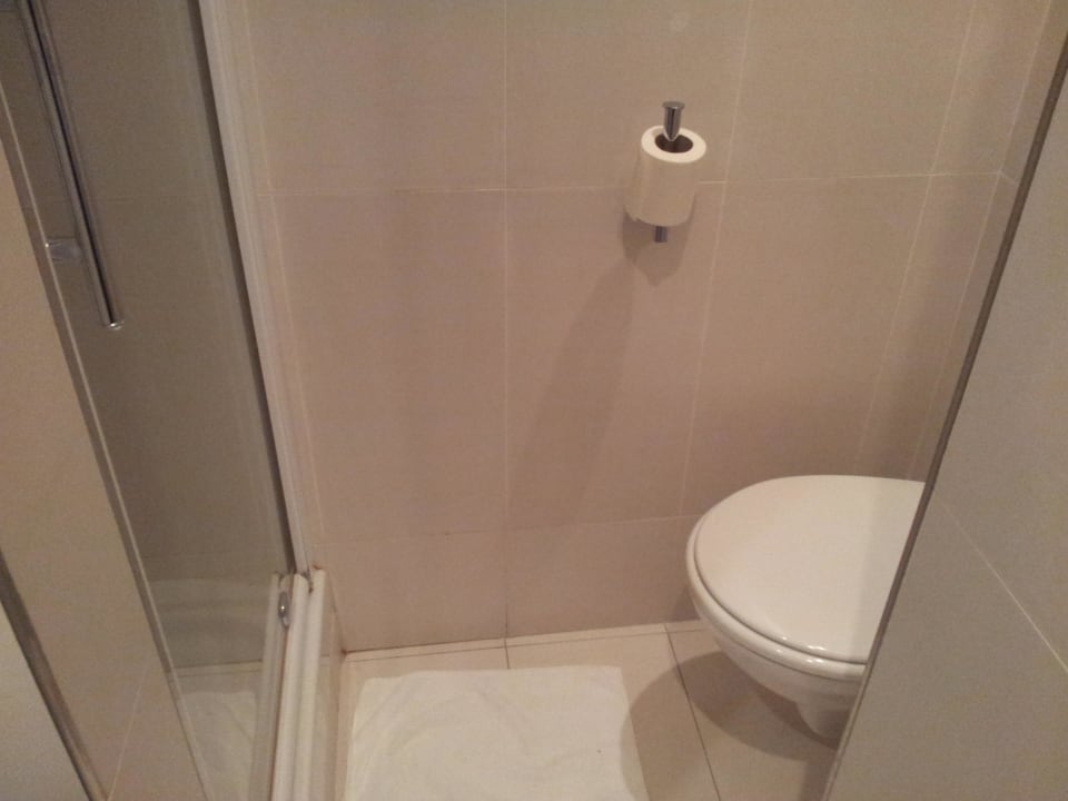 Dusche/Toilette Hotel Chambellan Morgane