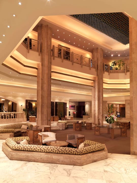 Hotel Lobby The Diplomat Radisson Blu Hotel, Residence & Spa, Manama