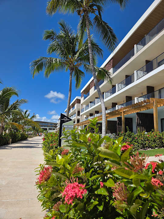 Gartenanlage Serenade All Suites - Adults Only Resort