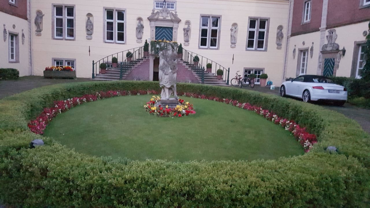 Das Schloß  Ferienzentrum Schloss Dankern