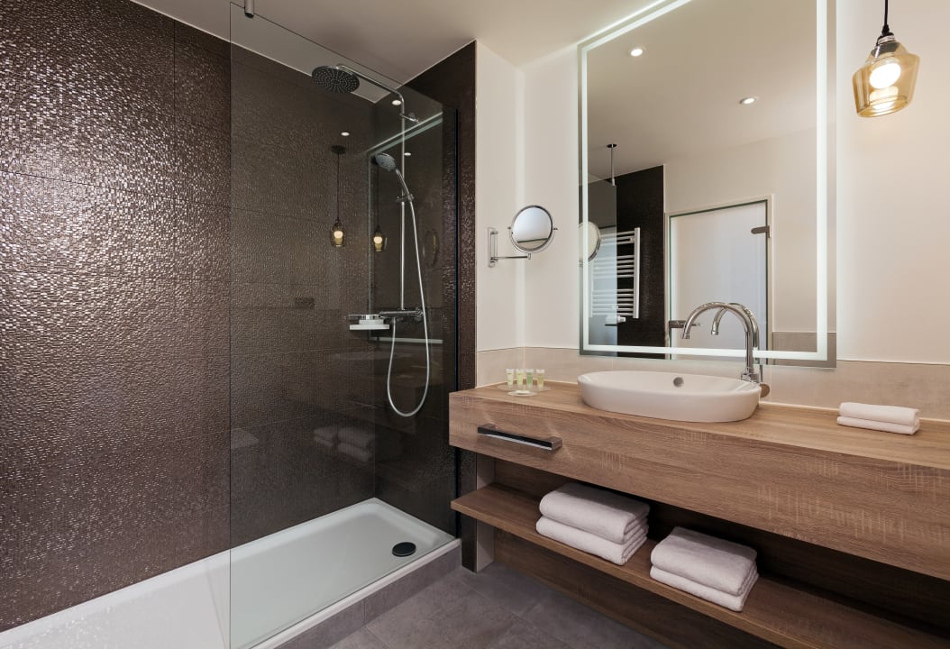 Zimmer Hotel Courtyard by Marriott Hamburg Airport