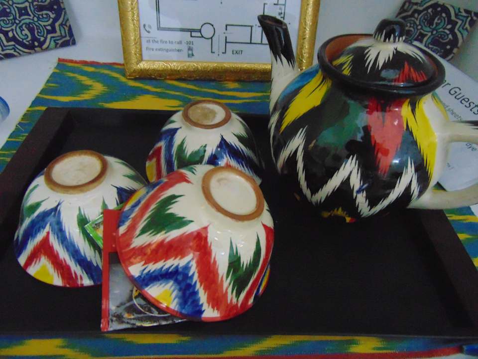 Zimmer Madrasah Polvon-Qori Boutique