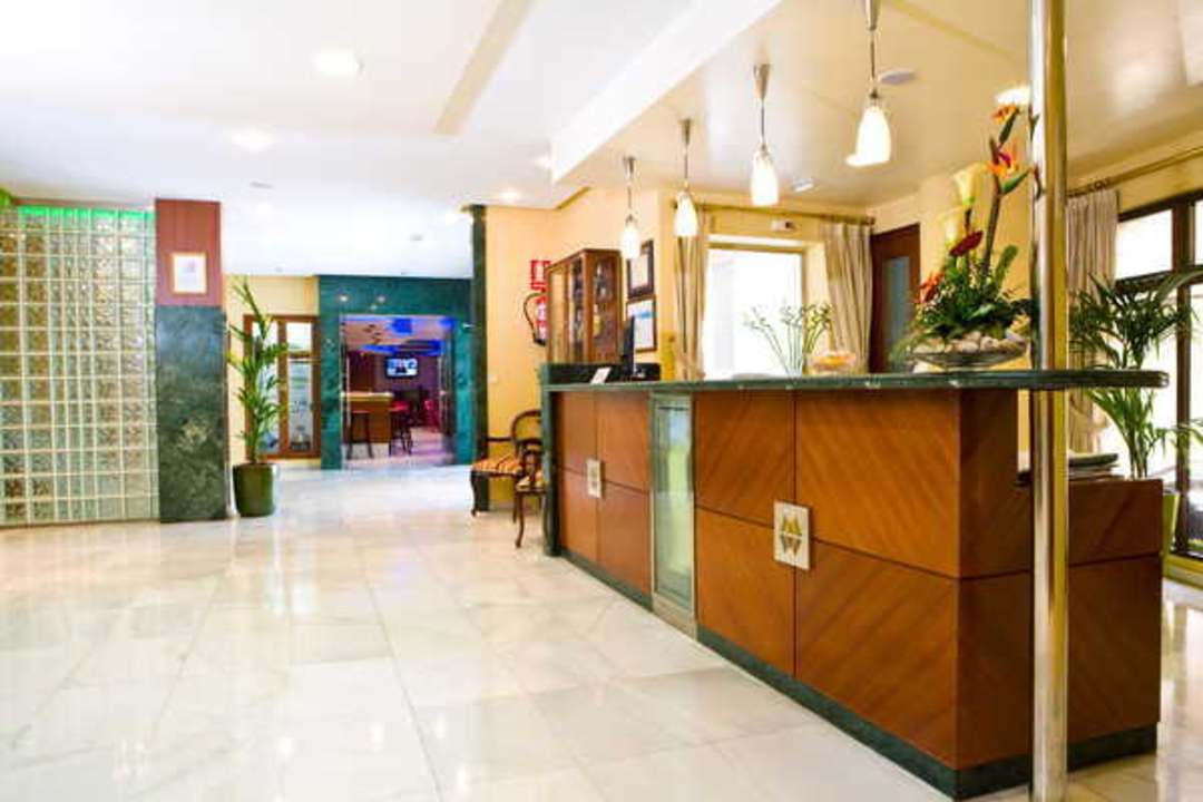 Recepcion  Hotel Maruxia
