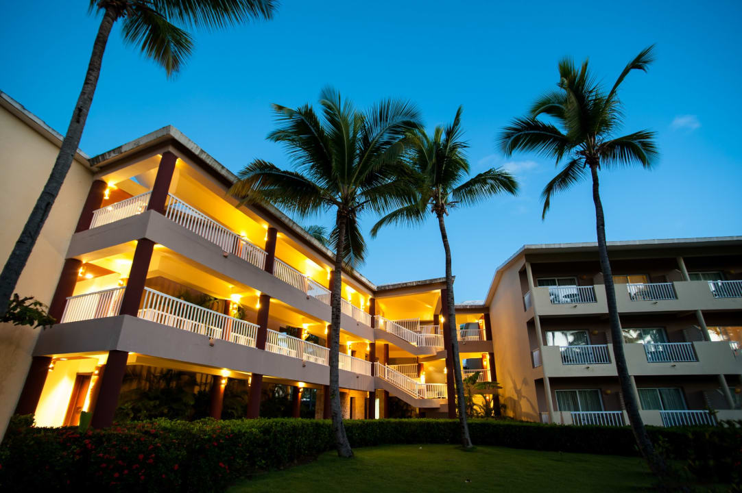 Außenansicht Grand Sirenis Punta Cana Resort & Aquagames