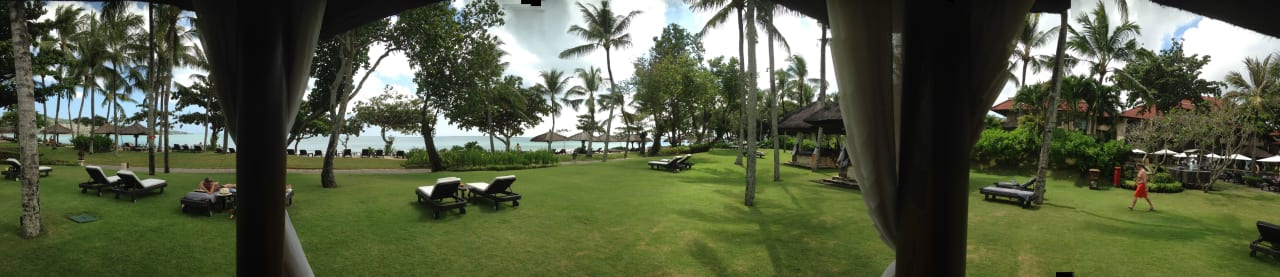 Gartenanlage zum Strand InterContinental Bali Resort