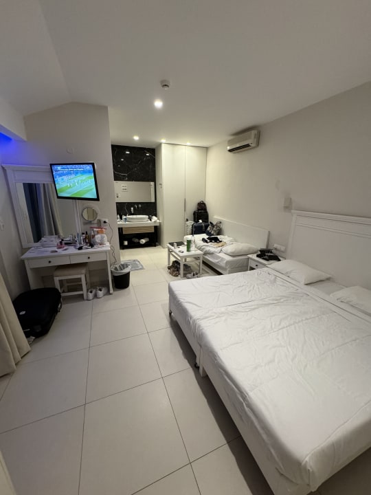 Zimmer Dimitrios Village Beach Resort