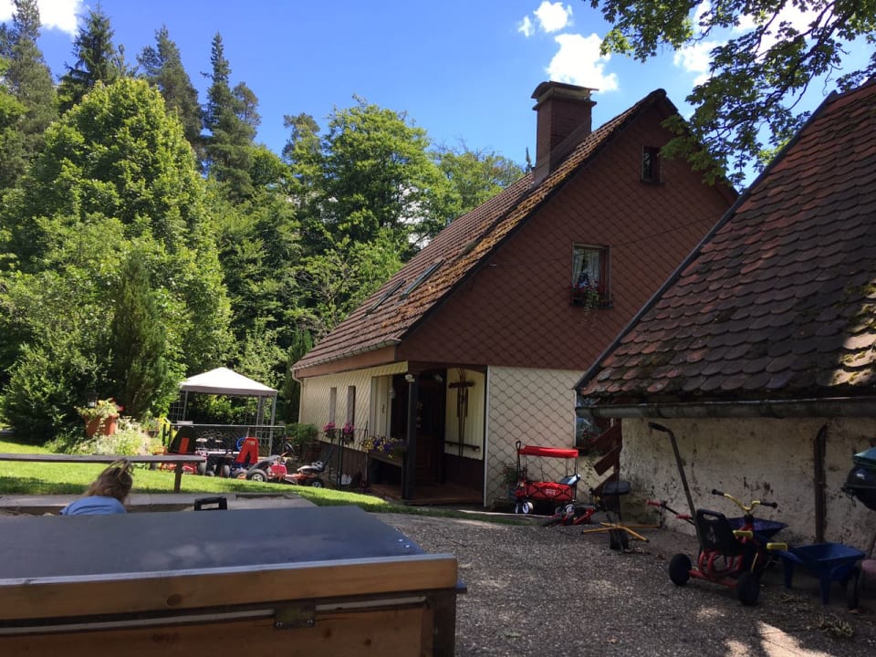 Außenansicht Gasthaus Leihwieserhof