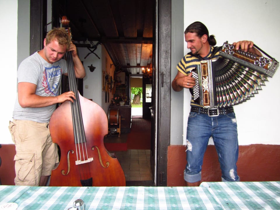 Musik Lindenhof Velden