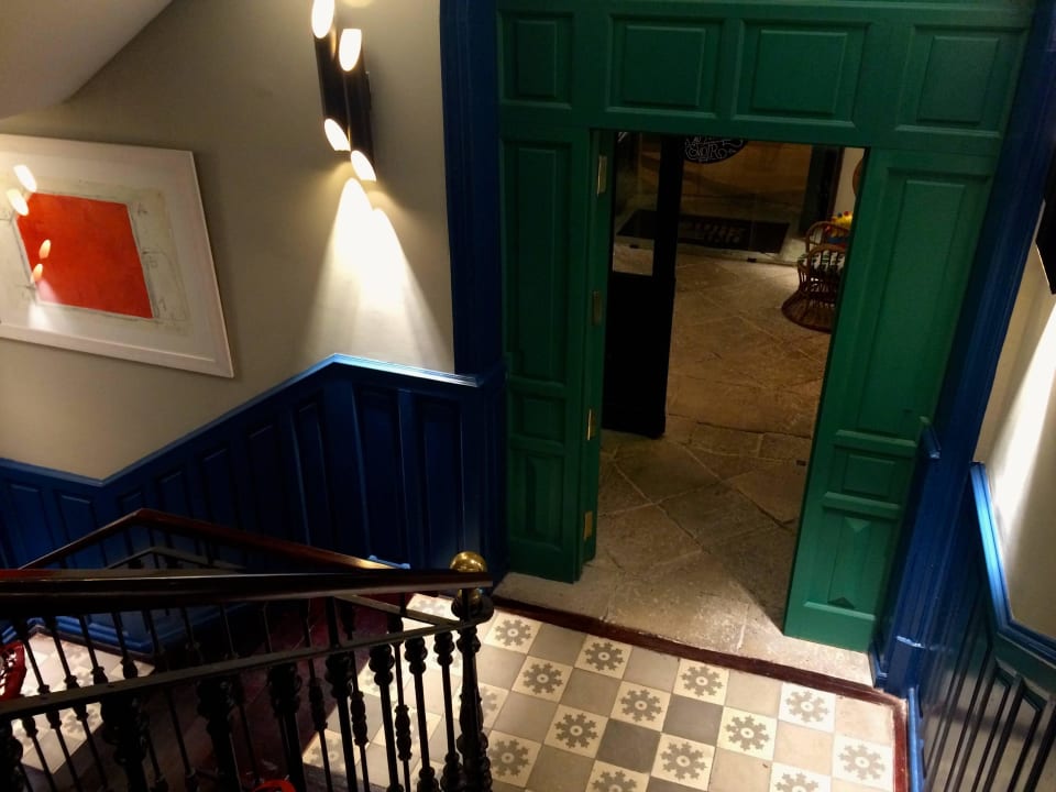 Escalera principal One Shot Recoletos 04