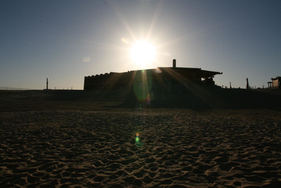 Sonnuntergang Three Corners Happy Life Beach Resort