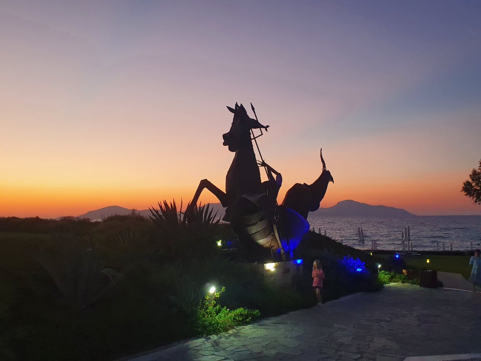 Gartenanlage Neptune Luxury Resort