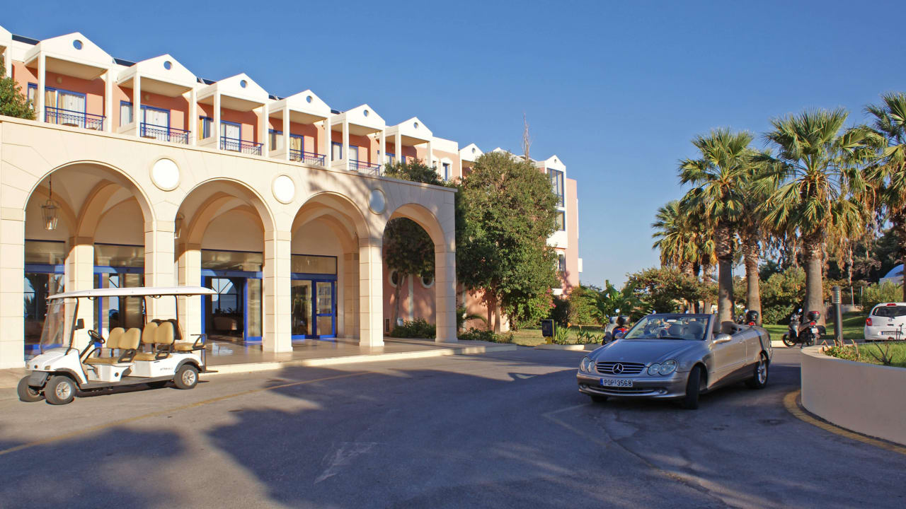 Der erste Eindruck gut Kresten Palace Hotel