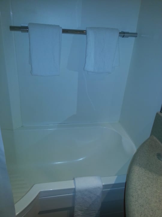 Prysznic z wanną Hotel Novotel Szczecin