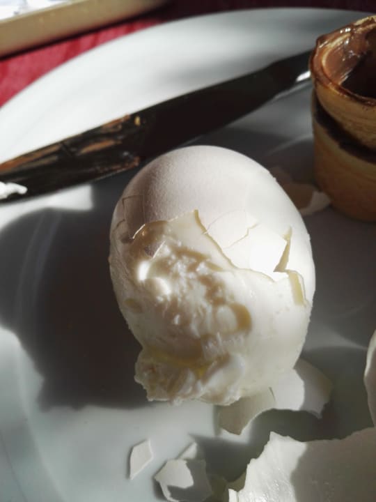 Kaputte schmierige Frühstückseier Side West Park Hotel