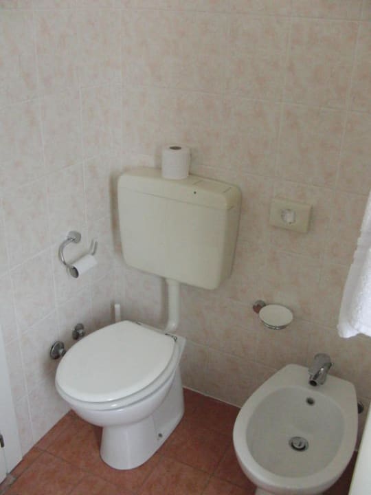 Toilette Hotel Eden Garda