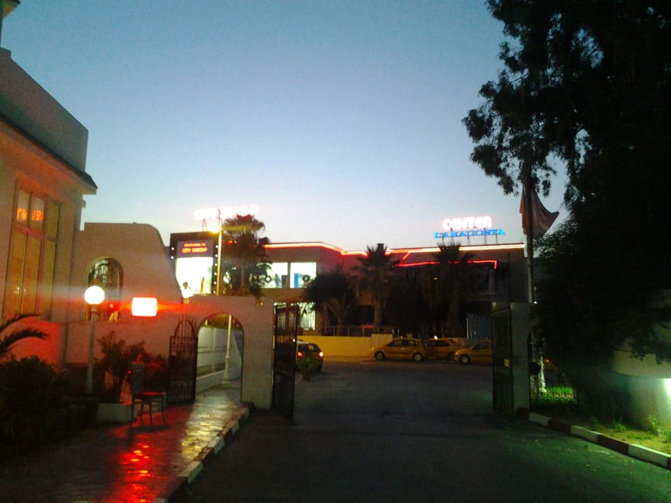 Hof Hotel Royal Nozha