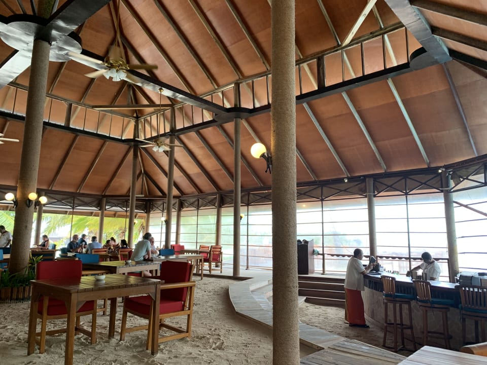 Gastro Filitheyo Island Resort
