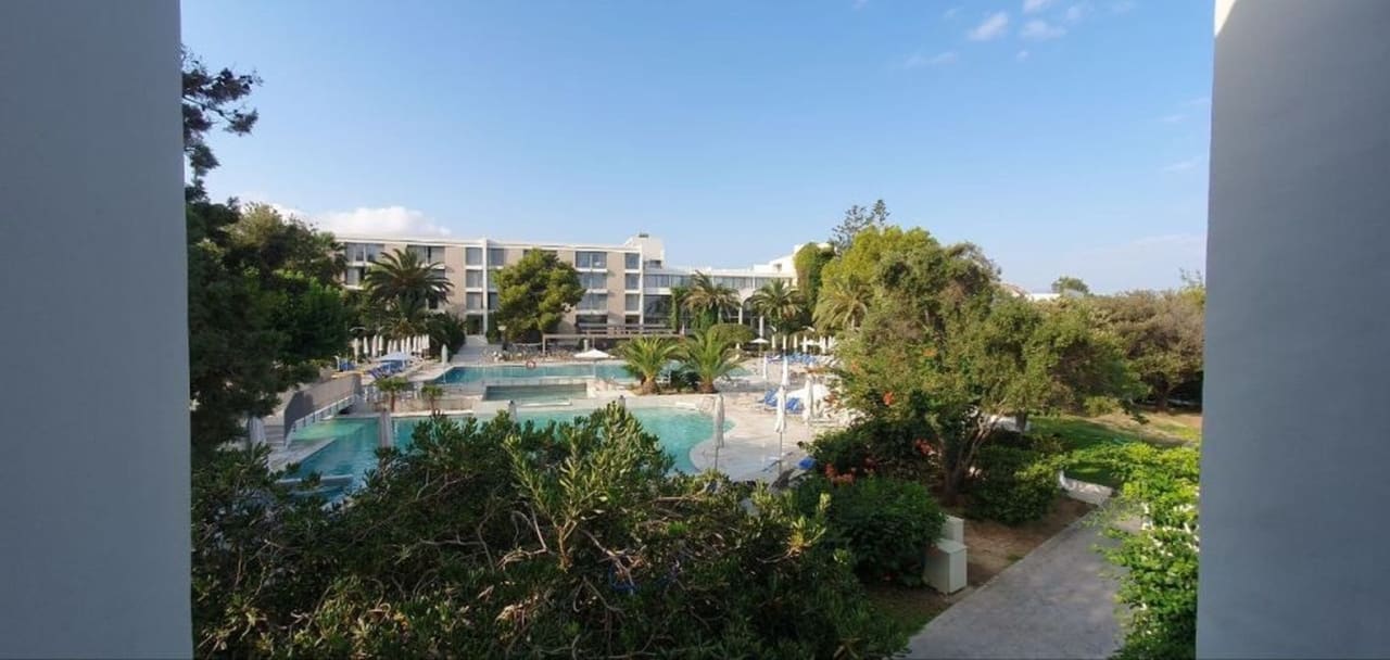 Außenansicht Caravia Beach Hotel