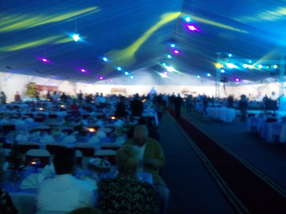 Galadinner im Alf Pickalbatros Alf Leila Wa Leila Resort - Neverland Hurghada