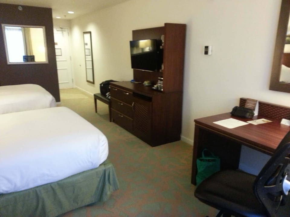 Doppelzimmer DoubleTree by Hilton Hotel Campbell - Pruneyard Plaza