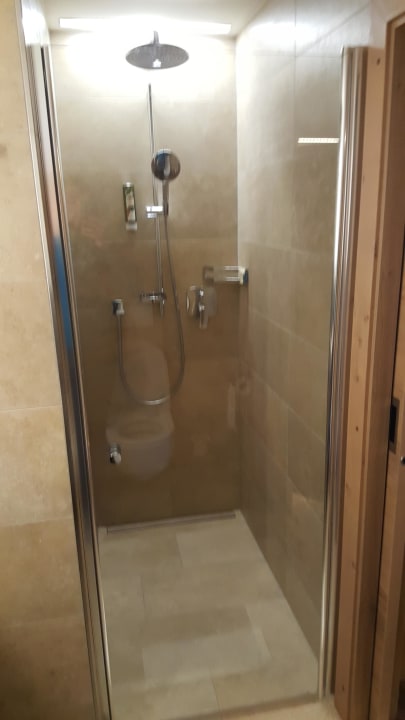Dusche  Hotel Metzgerwirt