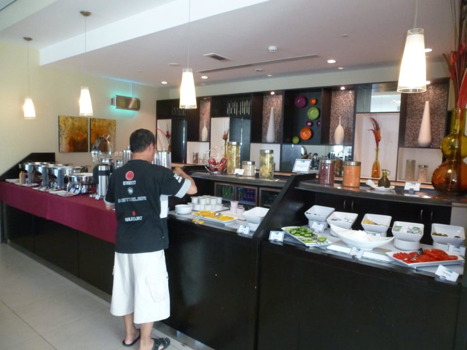 Frühstücksbüffet Hotel Holiday Inn Express Jumeirah