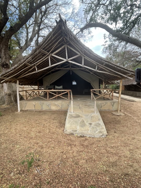 Zimmer Satao Camp