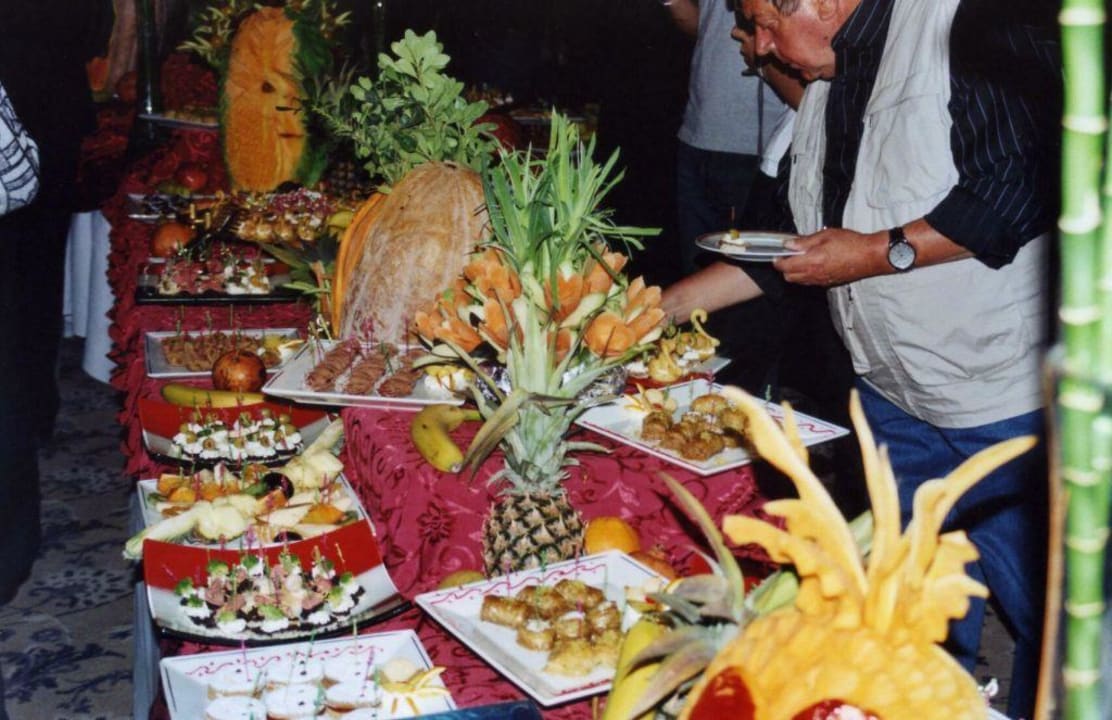 Fingerfood zum Empfang Trendy Aspendos Beach Hotel