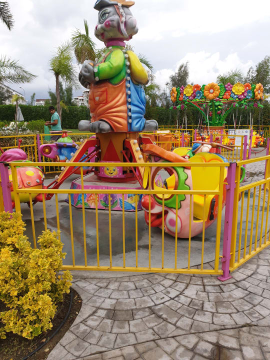 Sport & Freizeit Royal Seginus