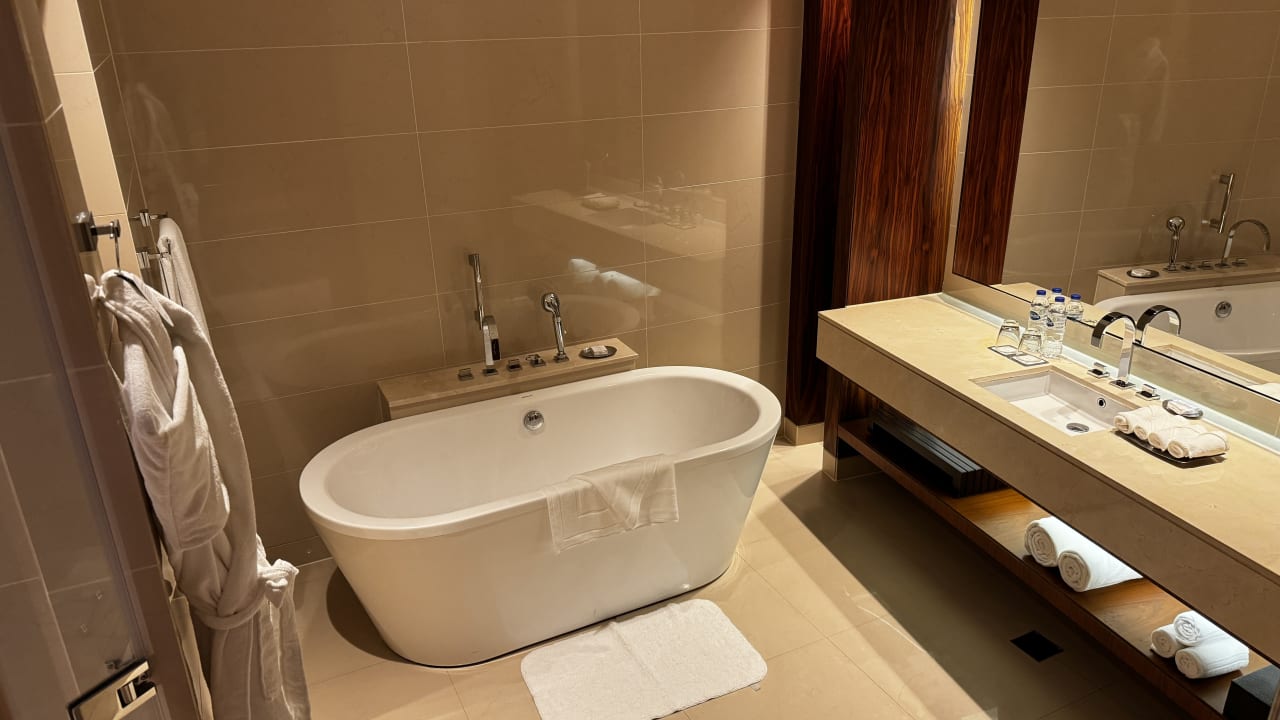 Zimmer JW Marriott Marquis Hotel Dubai