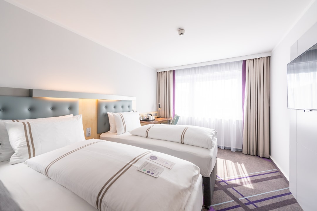 Zimmer Premier Inn Stuttgart Airport