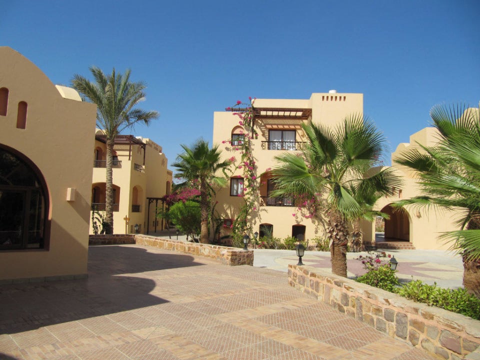 Innenhof Steigenberger Coraya Beach - Adults only