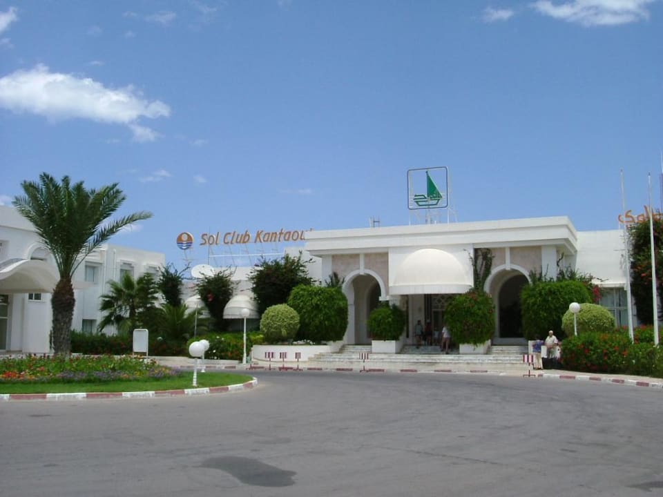 Hoteleingang El Mouradi Club Kantaoui