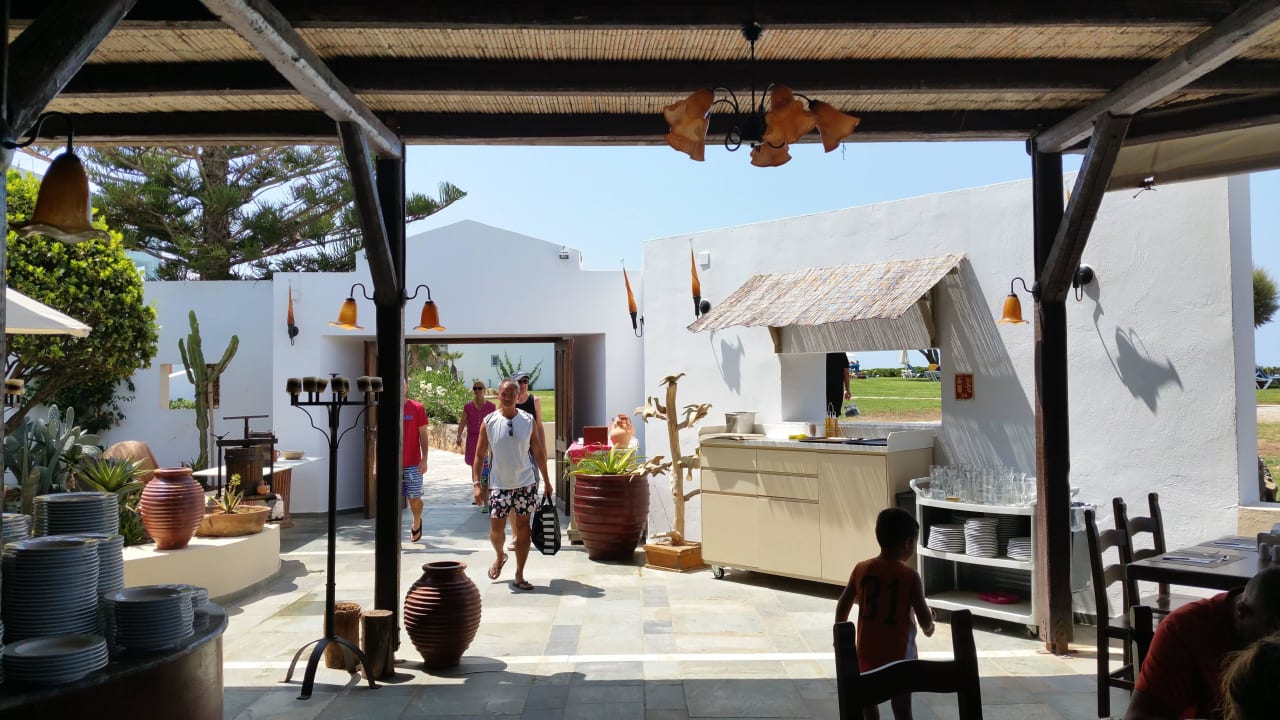 Taverne Lyttos Beach Hotel