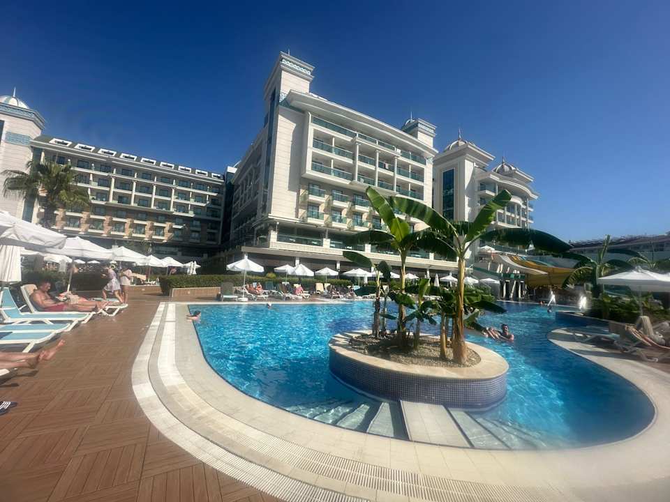 Pool Luna Blanca Resort & Spa