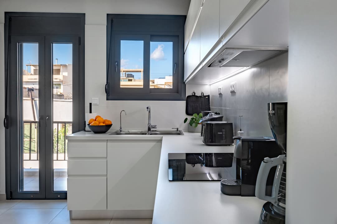 Zimmer Ikia Apartment